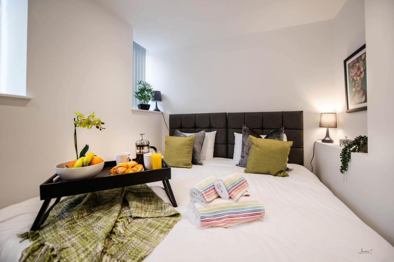 Charles Alexander Short - Windmill House Apartamento